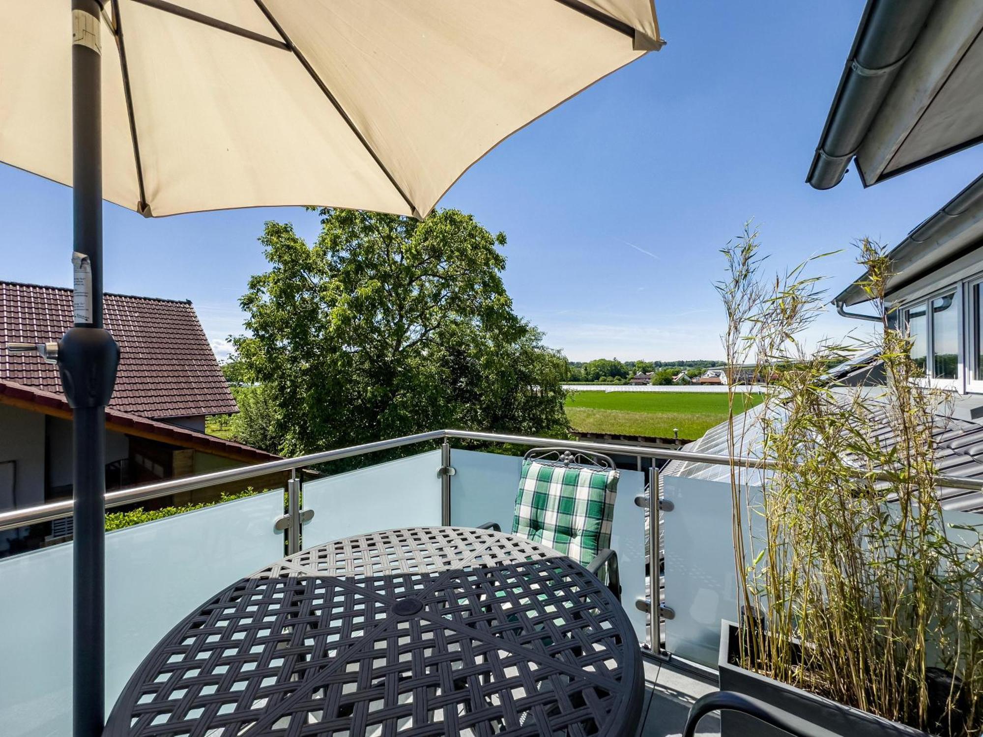 Haus Sohl 1 Apartment Friedrichshafen Ngoại thất bức ảnh